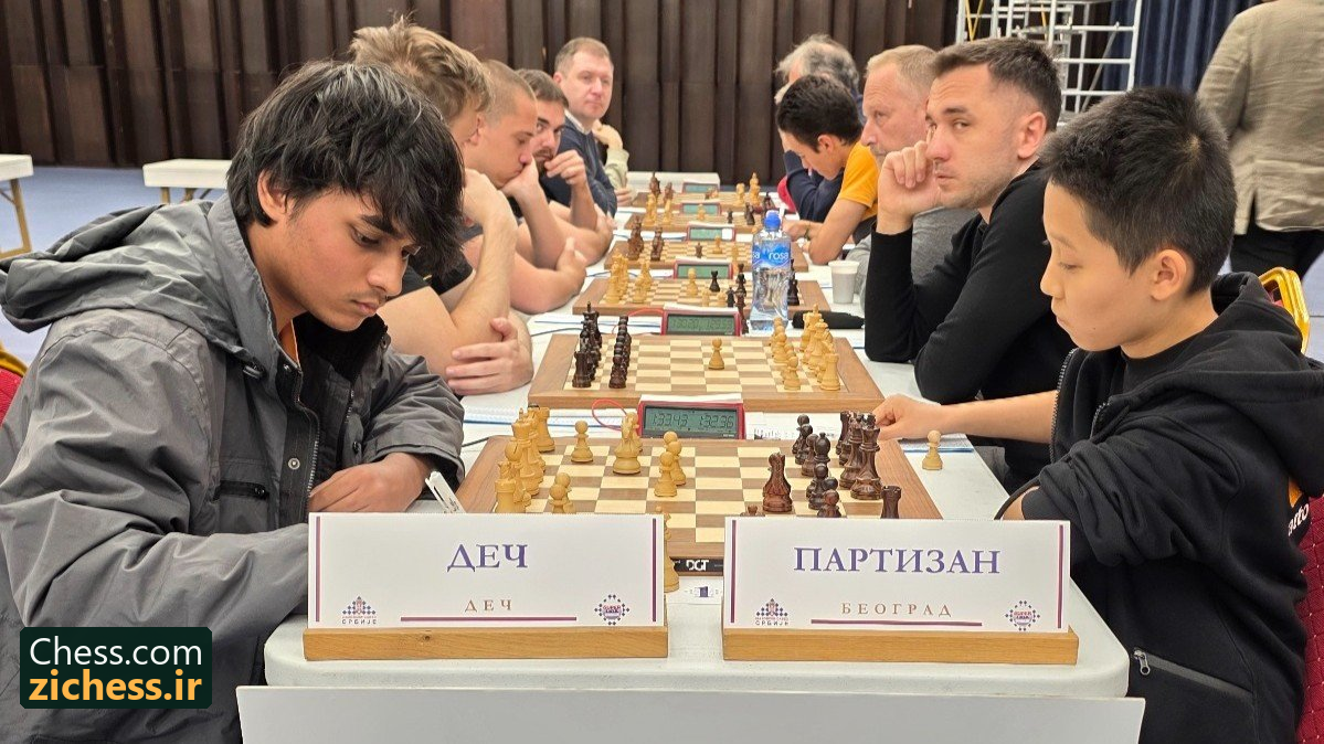 شوگژیف مقابل سانتوش در دور هفتم؛ عکس: وب‌سایت رسمی مسابقات، به نقل از Chess.com.